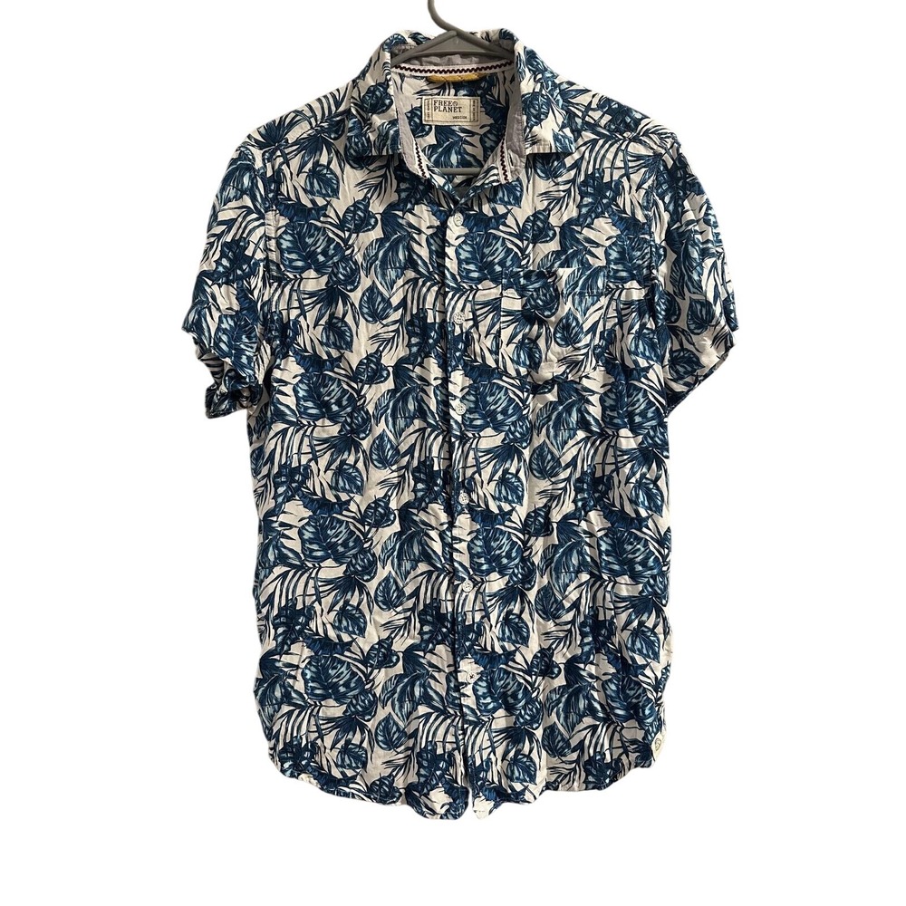 Free Planet Men's Medium Blue and White Floral Short Sleeve Shirt